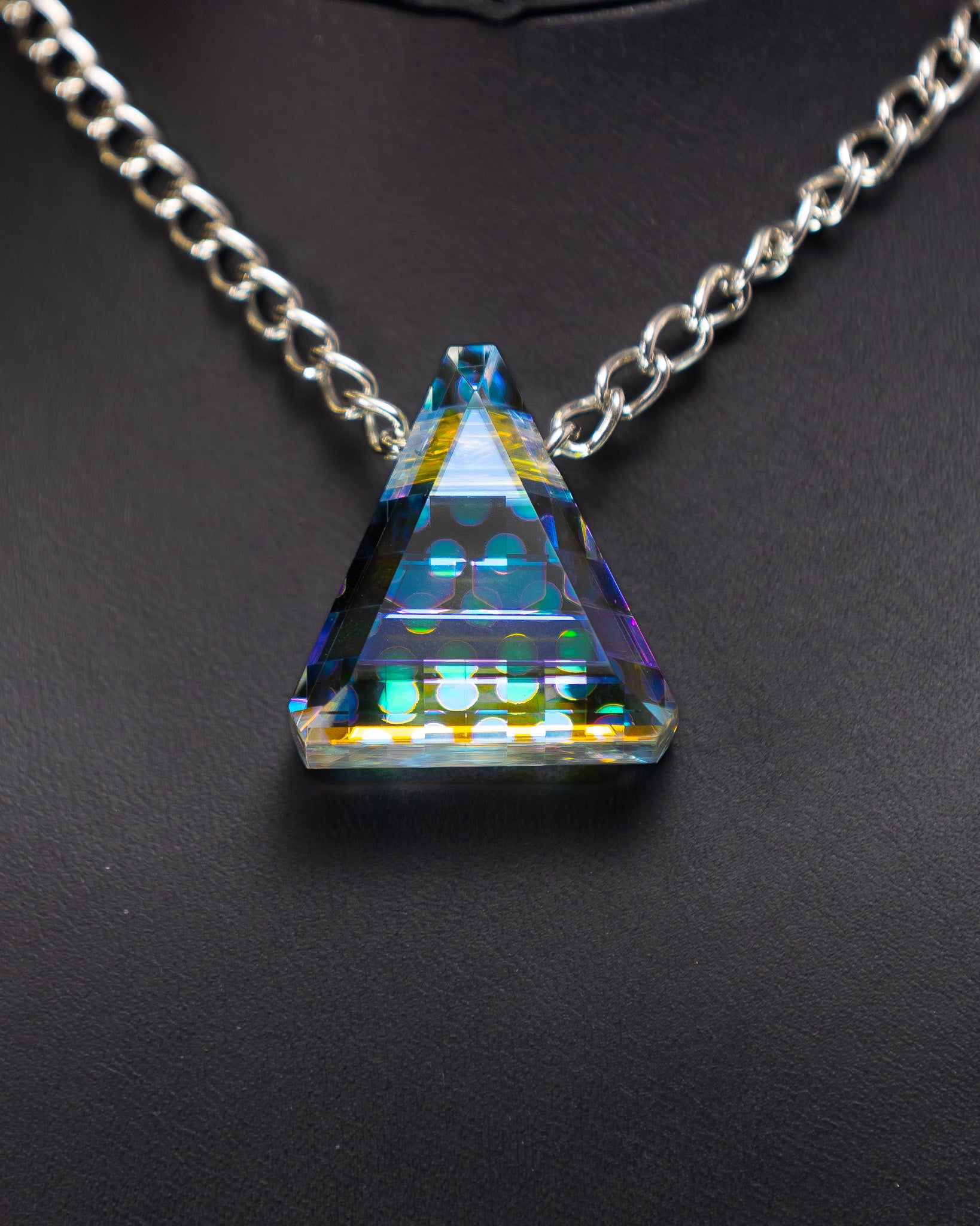 Boro Barto - Pendant - Pyramid