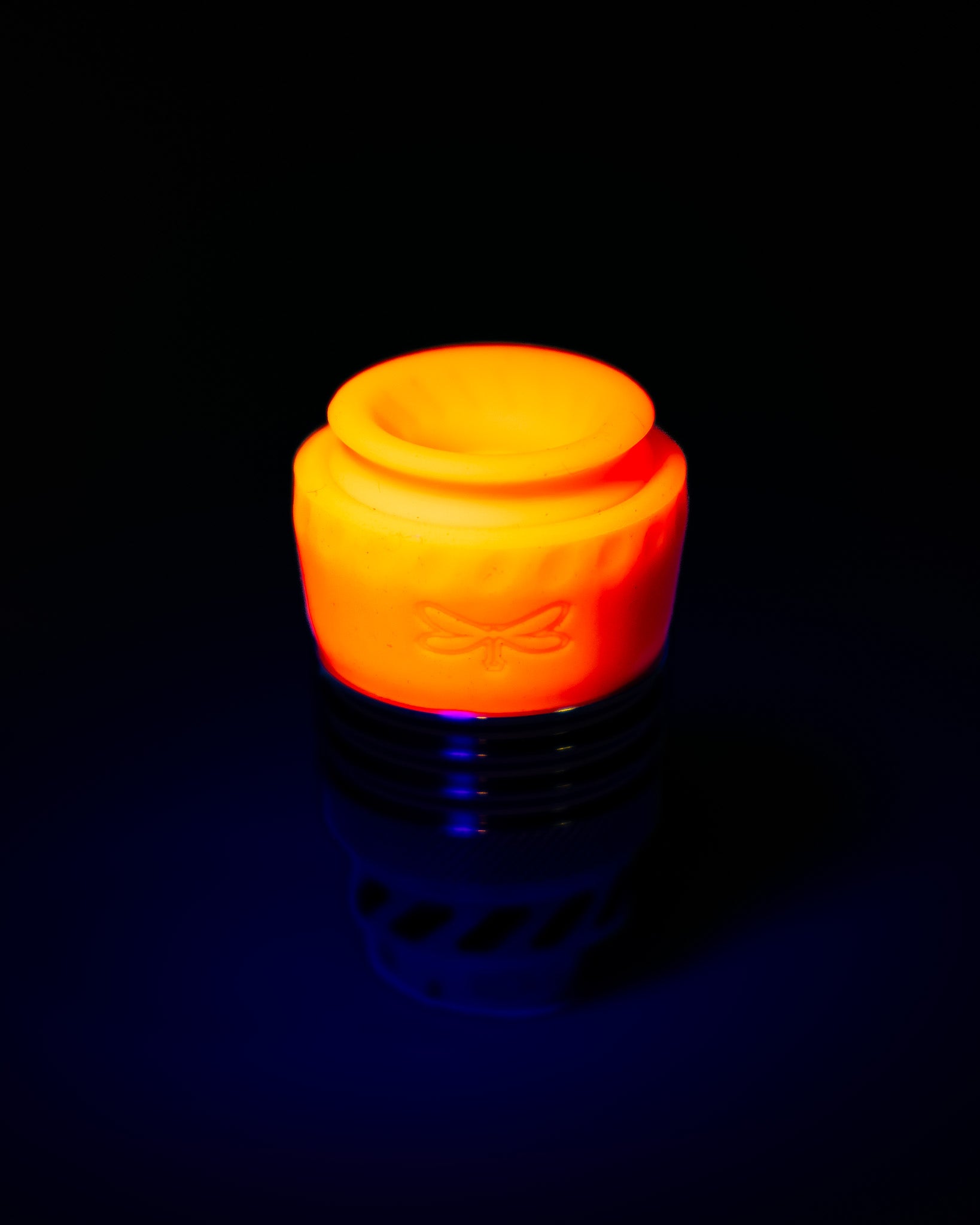 Neon Red (UV)