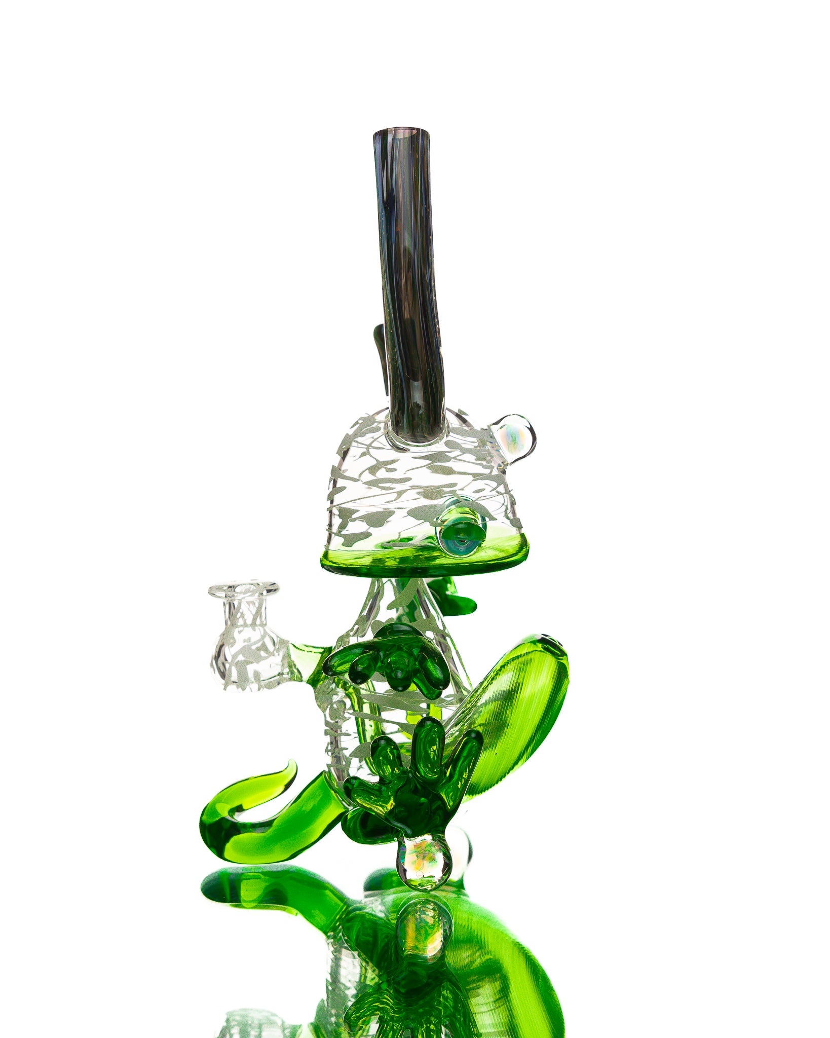 Lerk the World - Sitting Full Body - Portland Green